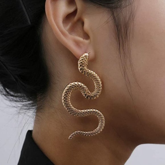 The Queen of Serpents - Anthro Earrings - Picture 1 of 5
